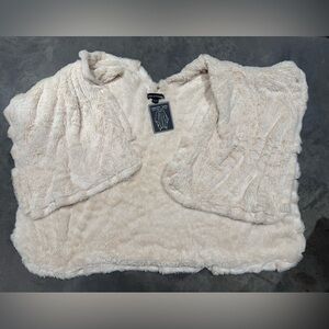 Charlotte Daniel ruana wrap